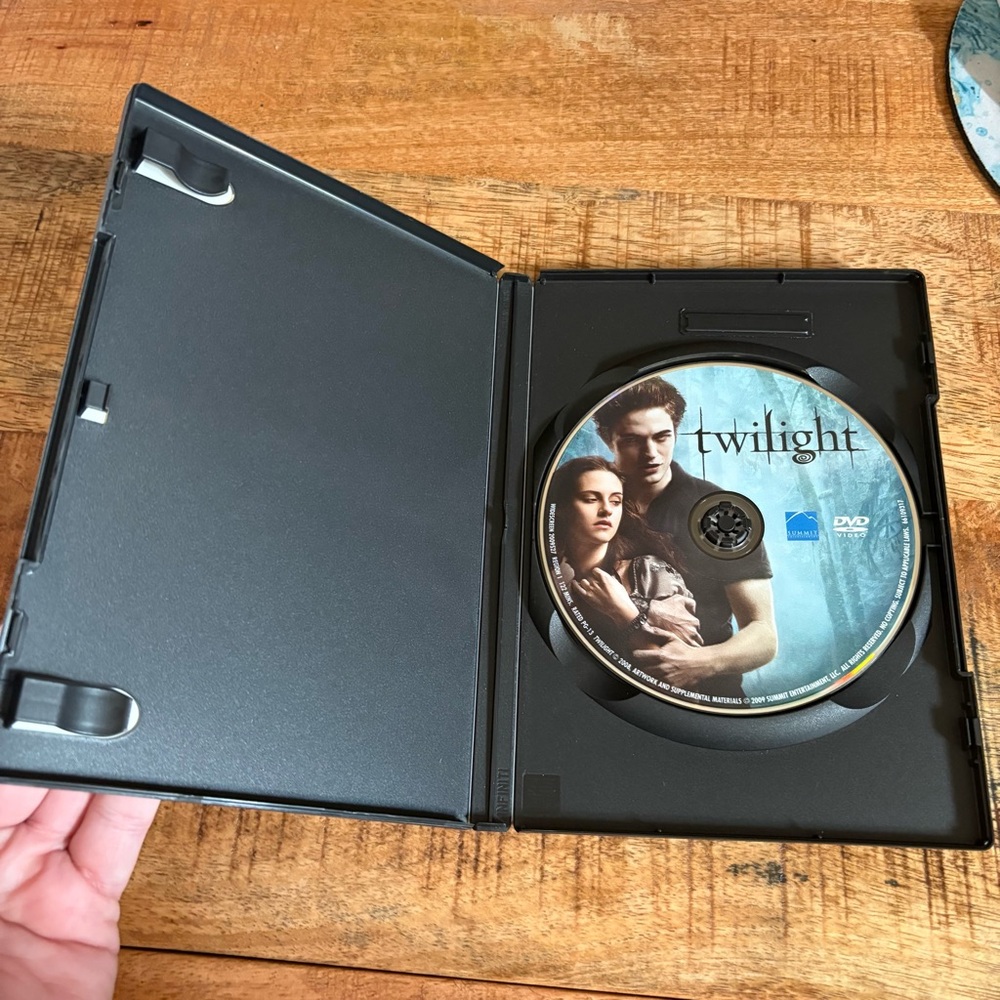 Twilight DVD - Picture 4 of 5